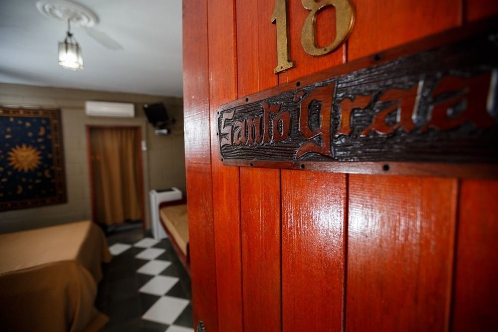 Pousada Camelot Inn Alto Paraíso de Goiás Exterior photo